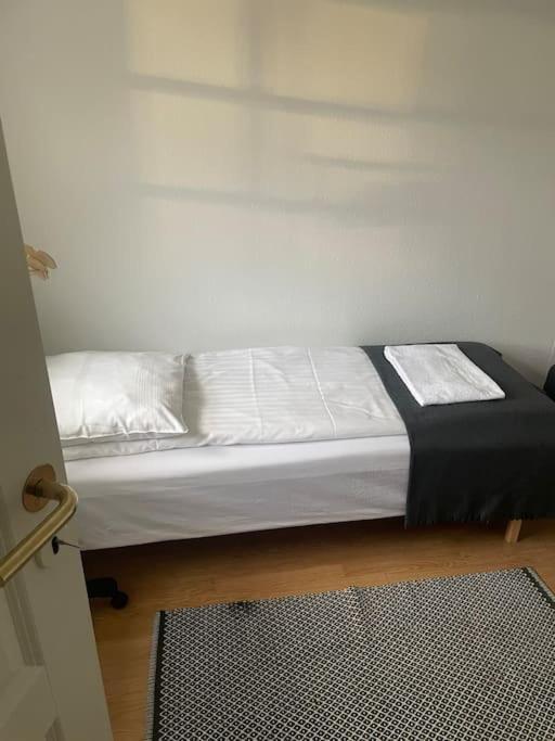 2 Bedroom Apartment Near The Sea Tisvilde Exteriör bild